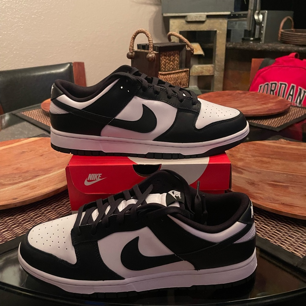 Nike Dunk Low “Panda”